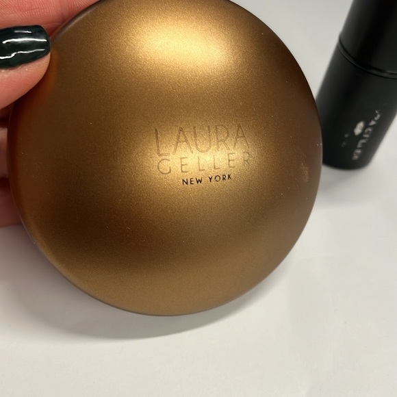 Laura Geller Baked Bronze n Brighten Medium Powder Bronzer w Kabuki Brush - Picture 4 of 6